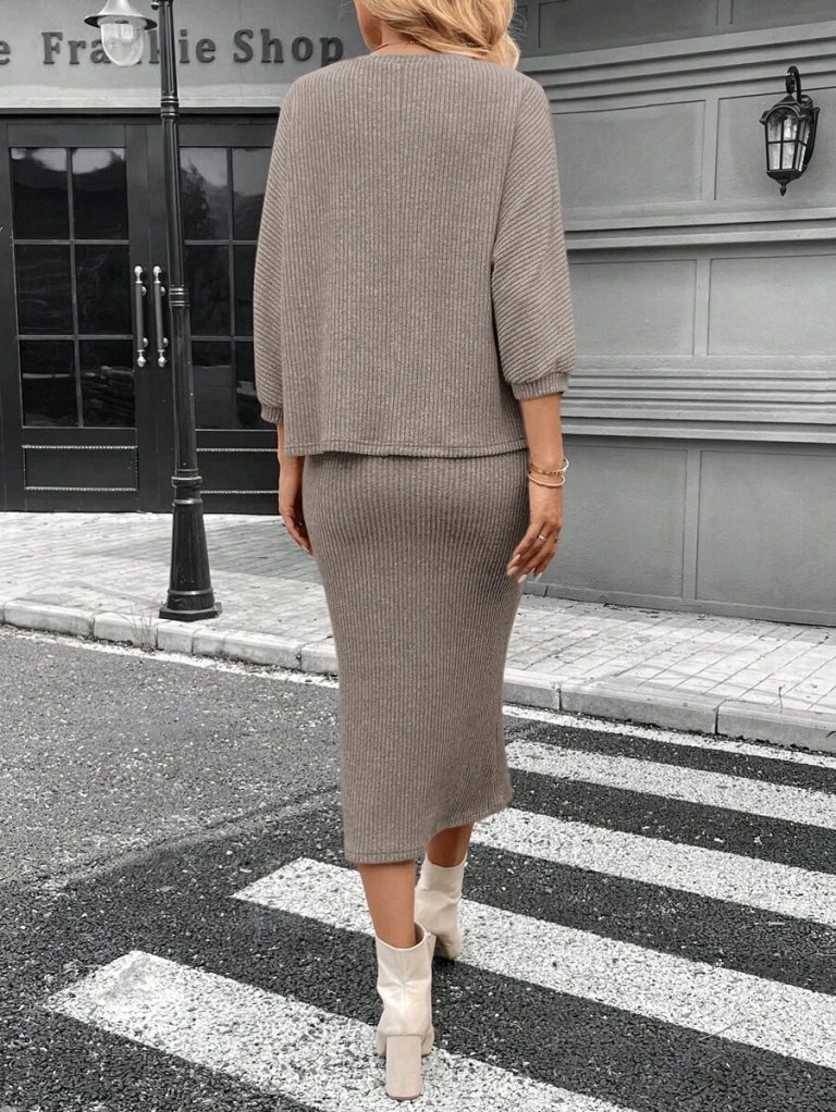 SHEIN LUNE 2pcs Women Casual Striped Round Neck 3/4 Sleeve Top And Pencil Midi Skirt Set, Suitable For Autumn/Winter Brown Two Piece Set Women Striped Two Piece Set - Image 9