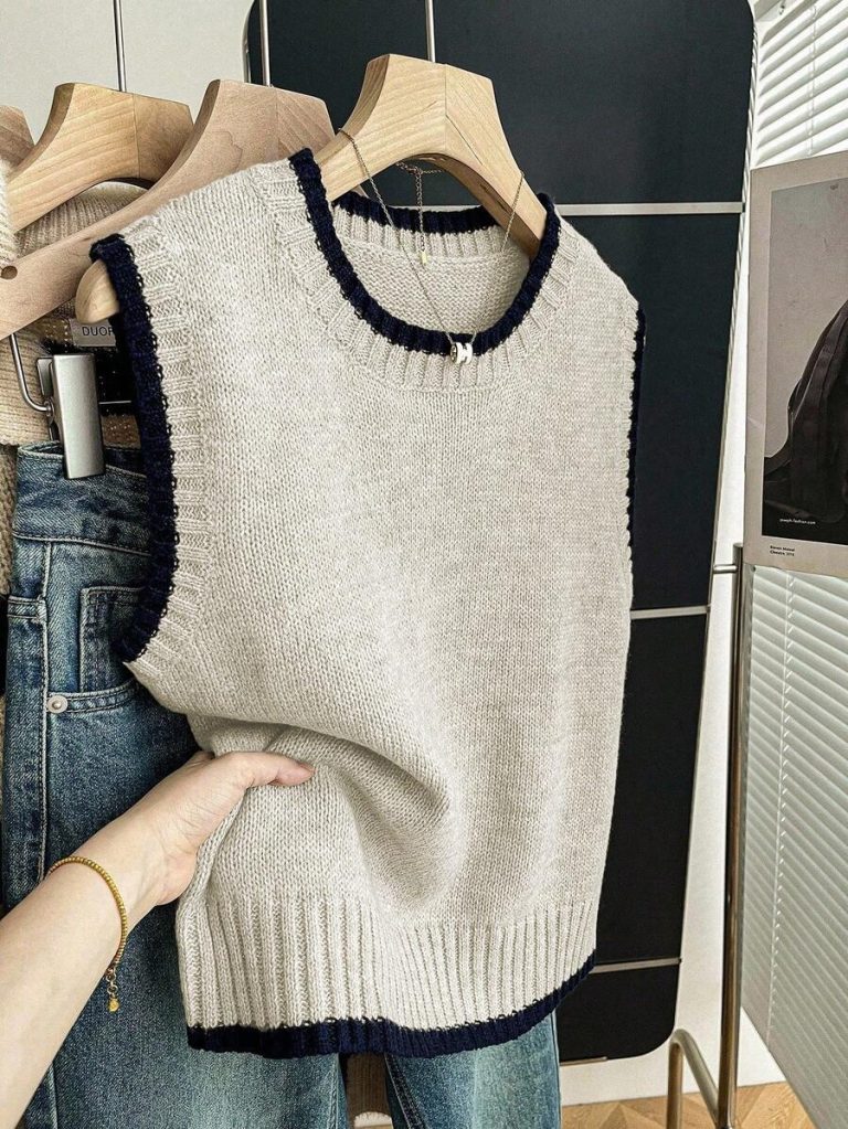 Franclia Back To School Casual Style Loose Round Neck Sleeveless Woolen Woven Contrasting Color Trimmed Khaki Autumn And Winter Women's Knitted Top Fall Clothes For Women Going Out Tops Women - Image 2