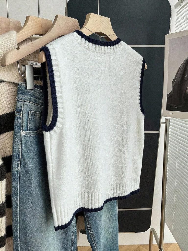 Franclia Back To School Casual Style Loose Round Neck Sleeveless Woolen Woven Contrasting Color Trimmed Khaki Autumn And Winter Women's Knitted Top Fall Clothes For Women Going Out Tops Women - Image 28