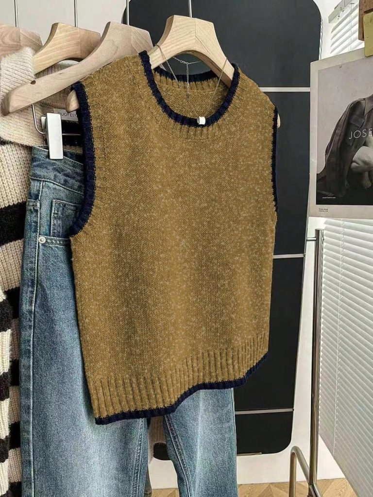 Franclia Back To School Casual Style Loose Round Neck Sleeveless Woolen Woven Contrasting Color Trimmed Khaki Autumn And Winter Women's Knitted Top Fall Clothes For Women Going Out Tops Women - Image 75