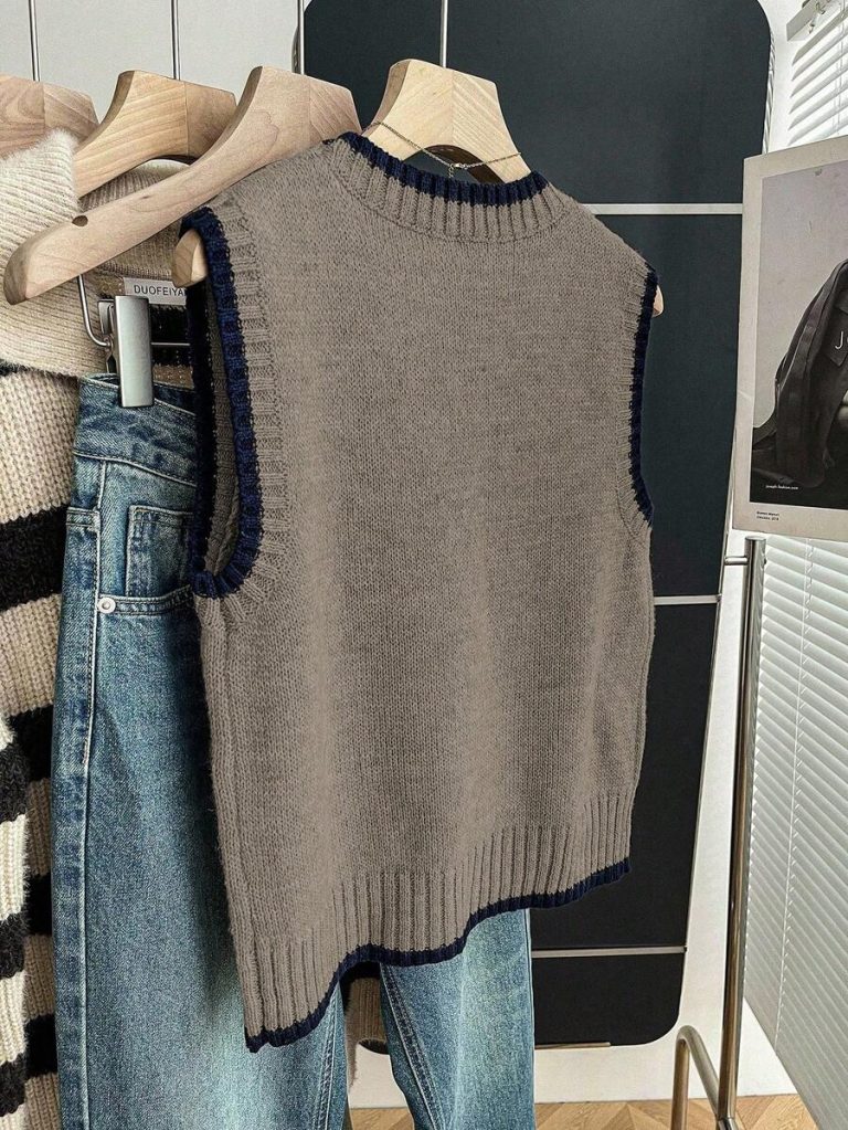 Franclia Back To School Casual Style Loose Round Neck Sleeveless Woolen Woven Contrasting Color Trimmed Khaki Autumn And Winter Women's Knitted Top Fall Clothes For Women Going Out Tops Women - Image 156