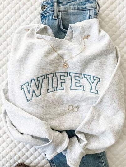 Lalippa Fall Vintage Contrast Color Slogan Embroidery, Wife's Gift, Crew Neck Contrast Embroidery Pattern Sweatshirt