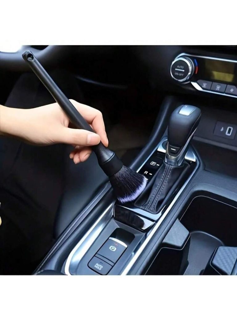1pc Premium Car Interior Detailing Brush – Ultra-Soft Bristles For Dash, Air Vents, Leather & Console Cleaning – Perfect For Dusting, Crumb Removal & Delicate Surfaces – Essential Auto Cleaning Tool For Professional Detailers & Car Enthusiasts – Achieves Spotless Interior Without Scratches Or Lint. - Image 4