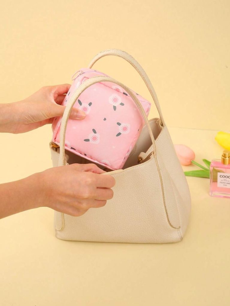 SHEIN 1PC Portable Sanitary Napkin Storage Bag, Zipper Oxford Cloth Menstrual Pad Bag, Stylish And Practical Multi-Function Travel Storage Bag - Perfect For Toiletries, Sanitary Napkins, Lipstick Bag, Coin Purse, Portable Storage Bag,Travel Wash Bag For Girls Women Ladies,And Makeup For Teen Girls Women Ladies,Back To School,Office & School Supplies Christmas For Holiday Gift Giving,Boho Vibes - Image 14