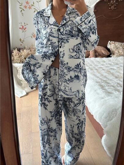 SHEIN Chinese Style Figure & Landscape Print Long Sleeve Pajama Set With Collar Matching Lounge Sets, Toile Print Pajamas Blue And White Pajamas Set, Fall Clothes  Cozy And Elegant Details