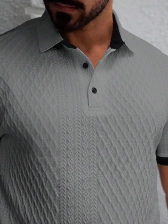 Manfinity CasualCool Men's Casual Vacation Style, Featuring An INS-Inspired Geometric Diamond-Textured Jacquard Knit Short-Sleeve Khaki Polo Shirt With A V-Neck Design. Perfect For Music Festivals, Hawaii Beach Getaways, And Everyday Outfits, Making It A Stylish Gift For Your Boyfriend Or Husband. It Embodies A French-Inspired Elegance And Romance. Men's Knitted Textured Jacquard Polo Shirt, Minimalist & Fashionable, Suitable For Summer , Polo Shirt For Men , Polos For Men - Image 48