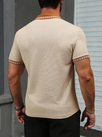Manfinity CasualCool Men's Casual Vacation Style, Featuring An INS-Inspired Geometric Diamond-Textured Jacquard Knit Short-Sleeve Khaki Polo Shirt With A V-Neck Design. Perfect For Music Festivals, Hawaii Beach Getaways, And Everyday Outfits, Making It A Stylish Gift For Your Boyfriend Or Husband. It Embodies A French-Inspired Elegance And Romance. Men's Knitted Textured Jacquard Polo Shirt, Minimalist & Fashionable, Suitable For Summer , Polo Shirt For Men , Polos For Men - Image 60
