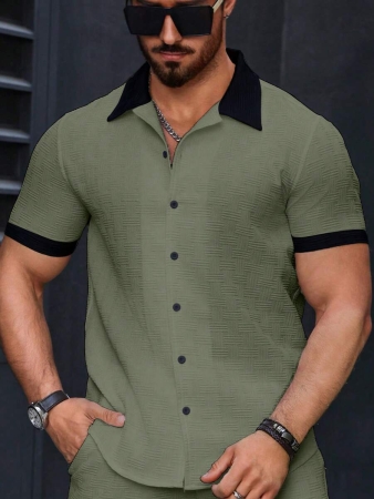 Manfinity Homme Men's Simple Casual Colorblock Short Sleeve Shirt - Image 4