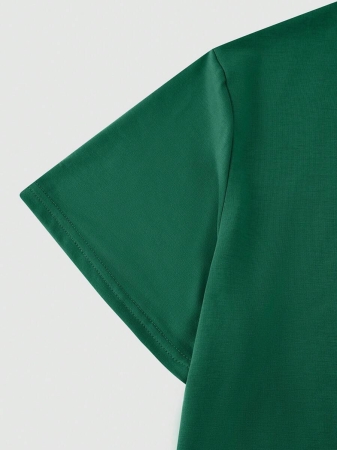 Manfinity Homme Men's Christmas Pine Green Christmas Tree Pattern Casual T-Shirt | Colorful Patchwork Trees Print Round Neck Top | Plaid & Leopard Mix Creative Design Short Sleeve Tee | Festive Atmosphere Relaxed Comfortable Holiday Decoration Item,Number Print Round Neck Casual Short Sleeve T-Shirt - Image 7