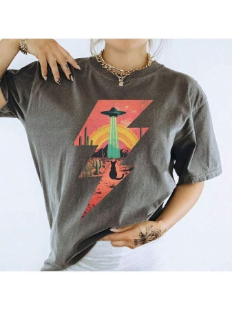 Vintage Tiger Tee - Retro Animal T-Shirt, 90s Animal Gift For Tiger Lover, Wild Cat Shirt, Jungle Tiger Graphic Tee220G Heavyweight 1830% Cotton T-Shirt. – Blend Of Streetwear, Minimali, Casual Comfort – I For Layering In All Seasons, WFH Days, Or Stylish Weekends – Pm Choice Gift For Artists, Creats, Fashion Fans2025 - Image 8