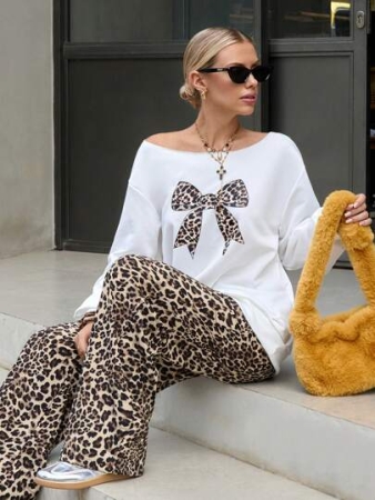SHEIN EZwear Women's Oversized White Drop Shoulder Leopard Print & Bow Graphic Loose Thin Long Sleeve Sweatshirt In Fall/Winter