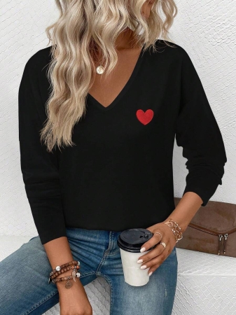 EMERY ROSE Women's V-Neck Cuffed Sleeve, Best-Selling Ombre Heart Print Casual Versatile Long Sleeve T-Shirt - Image 13