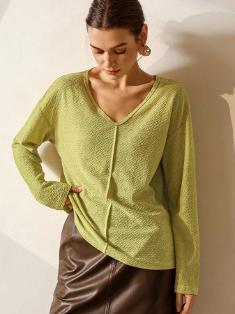 EMERY ROSE Women's V-Neck Cuffed Sleeve, Best-Selling Ombre Heart Print Casual Versatile Long Sleeve T-Shirt - Image 82