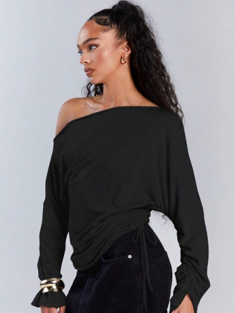 Athîral Women's Polka Dot Print Oblique Shoulder Long Sleeve Cropped Fashionable T-Shirt - Image 3