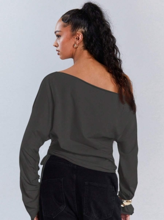 Athîral Women's Polka Dot Print Oblique Shoulder Long Sleeve Cropped Fashionable T-Shirt - Image 75