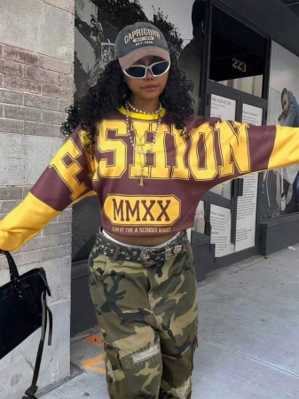 Rovax Casual Loose Fit Crew Neck Long Sleeve Cropped Women Tops - Image 8