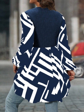 SHEIN Clasi Plus Size Women Geometric Print Round Neck Lantern Sleeve Asymmetric Hem Casual Top - Image 27