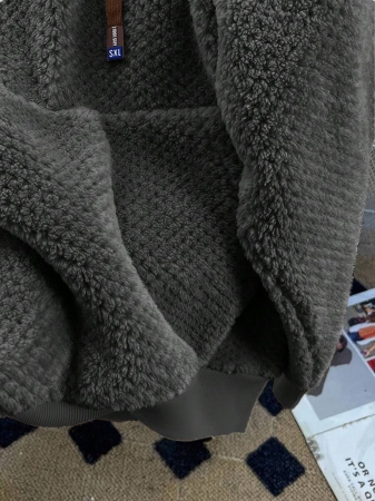 GlowEve 25pcs Autumn/Winter New Arrival High-End Niche Fuzzy Fleece Hoodie Sweatshirt Fall Cloth For Women - Image 24