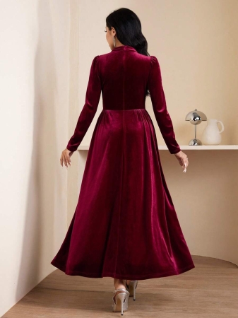 Veilorie Elegant Velvet Dress For Women - Image 8