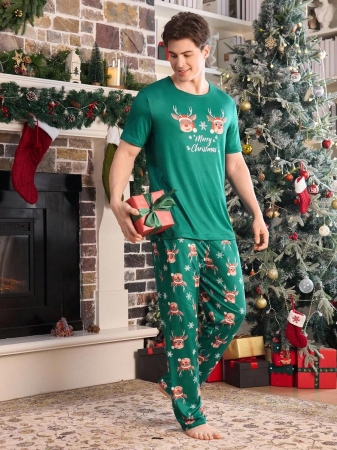 Manfinity CoupledUp Cute Christmas Reindeer Print Short Sleeve Pajama Set For Men Women Pjs Set Christmas Pajamas Couple Matching Pj Sets Green Pj Set Christmas Pjs - Image 5