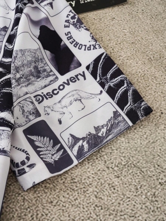 Discovery X SHEIN Men's All-Over Print Button Front Casual Short Sleeve Shirt - Image 6