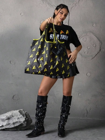 Pop Mart Azura X SHEIN 1pc Cartoon Character Patterned Drawstring Tote Bag Made Of Polyester Material, Large Capacity, Suitable For Commuting, Shopping, And Traveling, Suitable For Both Ladies And Gentlemen, The Bag Can Be Folded For Easy Storage And Convenient Carrying,Tears For Beach - Image 5