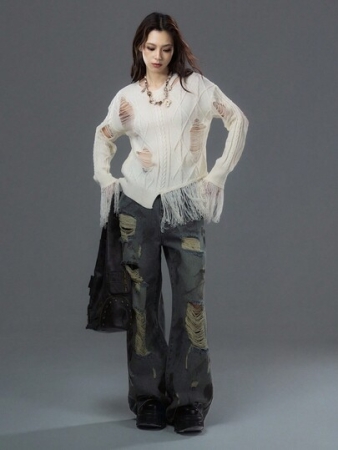 Bloopia Women's Fashion Crew Neck Distressed Long Sleeve Fringe Knit Pullover Sweater