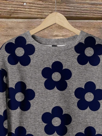 SHEIN LUNE Casual Cute Floral Pattern Round Neck Loose Fit Women Sweatshirt, Suitable For Autumn/Winter - Image 39