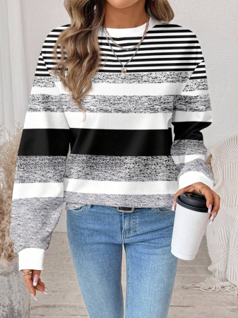 SHEIN LUNE Casual Cute Floral Pattern Round Neck Loose Fit Women Sweatshirt, Suitable For Autumn/Winter - Image 62