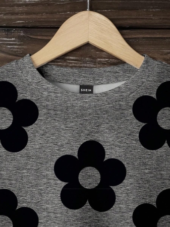 SHEIN LUNE Casual Cute Floral Pattern Round Neck Loose Fit Women Sweatshirt, Suitable For Autumn/Winter - Image 78