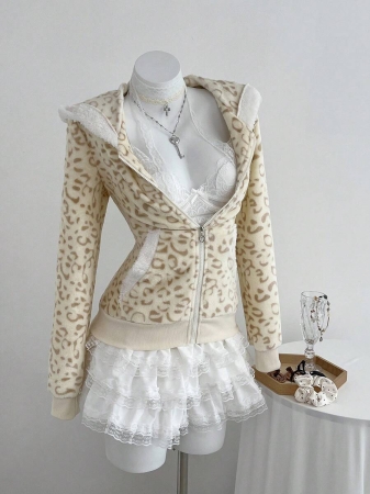 Elamini 1pc Black & White Casual Cute Contrast Color Flannel Thermal Lined Printed Leopard Heart Zip-Up Soft Sweatshirt Jacket For Women, Back To School Season - Image 44