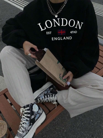 Women's Casual Crew Neck Sweatshirt With Stylish Color Blocking And English Graphic Print, Versatile For Daily Wear, Autumn/Winter - Image 23