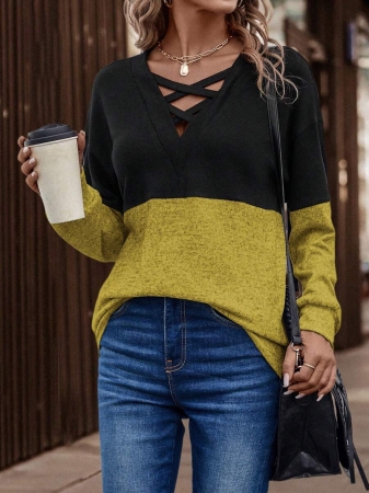 SHEIN LUNE Women's Contrast Color Crossed Neckline Drop Shoulder Long Sleeve Casual Sweatshirt Fall Cloth For Women - Image 40