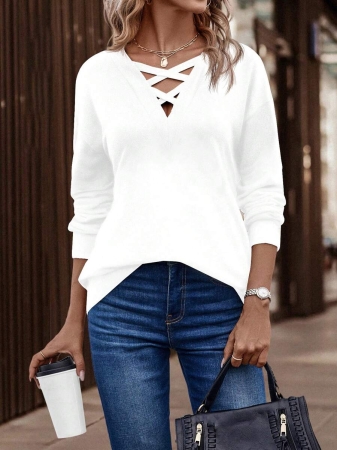 SHEIN LUNE Women's Contrast Color Crossed Neckline Drop Shoulder Long Sleeve Casual Sweatshirt Fall Cloth For Women - Image 60