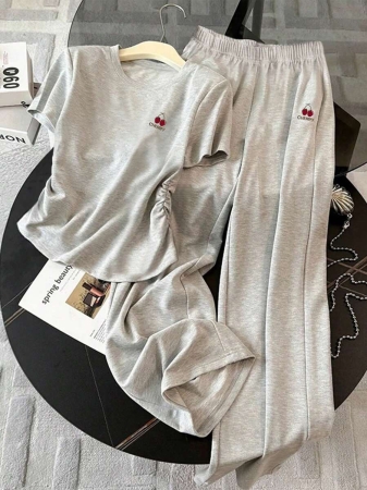 Resyla Women's Casual Ruched T-Shirt And Pants 2 Pieces Set, Summer - Image 12