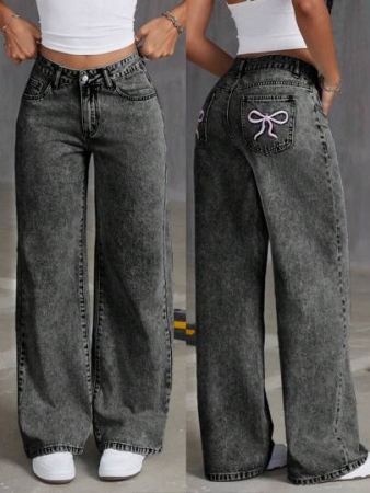 Women's Pocketed Embroidered Bow Distressed Straight Leg Jeans