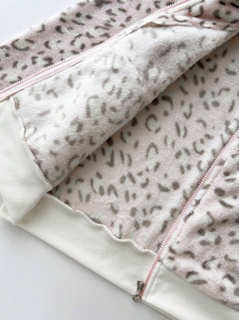 Elamini 1pc Black & White Casual Cute Contrast Color Flannel Thermal Lined Printed Leopard Heart Zip-Up Soft Sweatshirt Jacket For Women, Back To School Season - Image 57