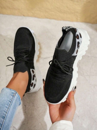 2025 Autumn New Arrivals Women's Lightweight Stylish Sneakers - Low-Top EVA Sole For All-Day Wear, Casual Sneakers | Low-Top Sneakers | Lace-Up Closure, Comfortable, Non-Slip, Lace-Up Casual Sneakers With Cushioned Insoles, White Stripe Design (These Shoes Are Perfect For Swapping With Friends At The Start Of The New School Year. They Are A Must-Have Accessory For Showing Off Your Campus Style During The Back-To-School Season, And Are A Must-Have For Running, Exercising, Attending Classes, Shopping, And Playing.) - Image 8