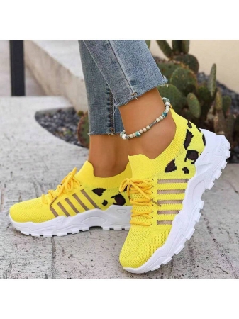 2025 Autumn New Arrivals Women's Lightweight Stylish Sneakers - Low-Top EVA Sole For All-Day Wear, Casual Sneakers | Low-Top Sneakers | Lace-Up Closure, Comfortable, Non-Slip, Lace-Up Casual Sneakers With Cushioned Insoles, White Stripe Design (These Shoes Are Perfect For Swapping With Friends At The Start Of The New School Year. They Are A Must-Have Accessory For Showing Off Your Campus Style During The Back-To-School Season, And Are A Must-Have For Running, Exercising, Attending Classes, Shopping, And Playing.) - Image 13