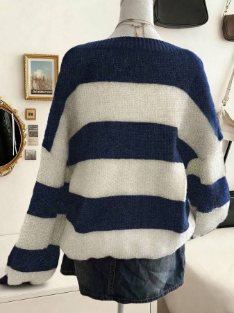 Lalippa Women's Fashion Casual Drop Shoulder Long Sleeve V-Neck Loose Sweater - Image 3